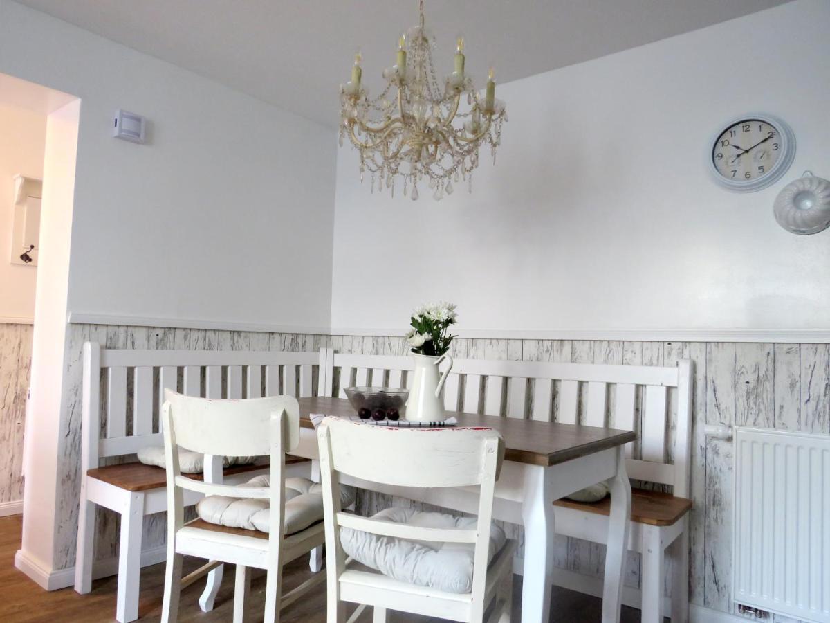Gut Brueggen Apartment Kerpen  Luaran gambar